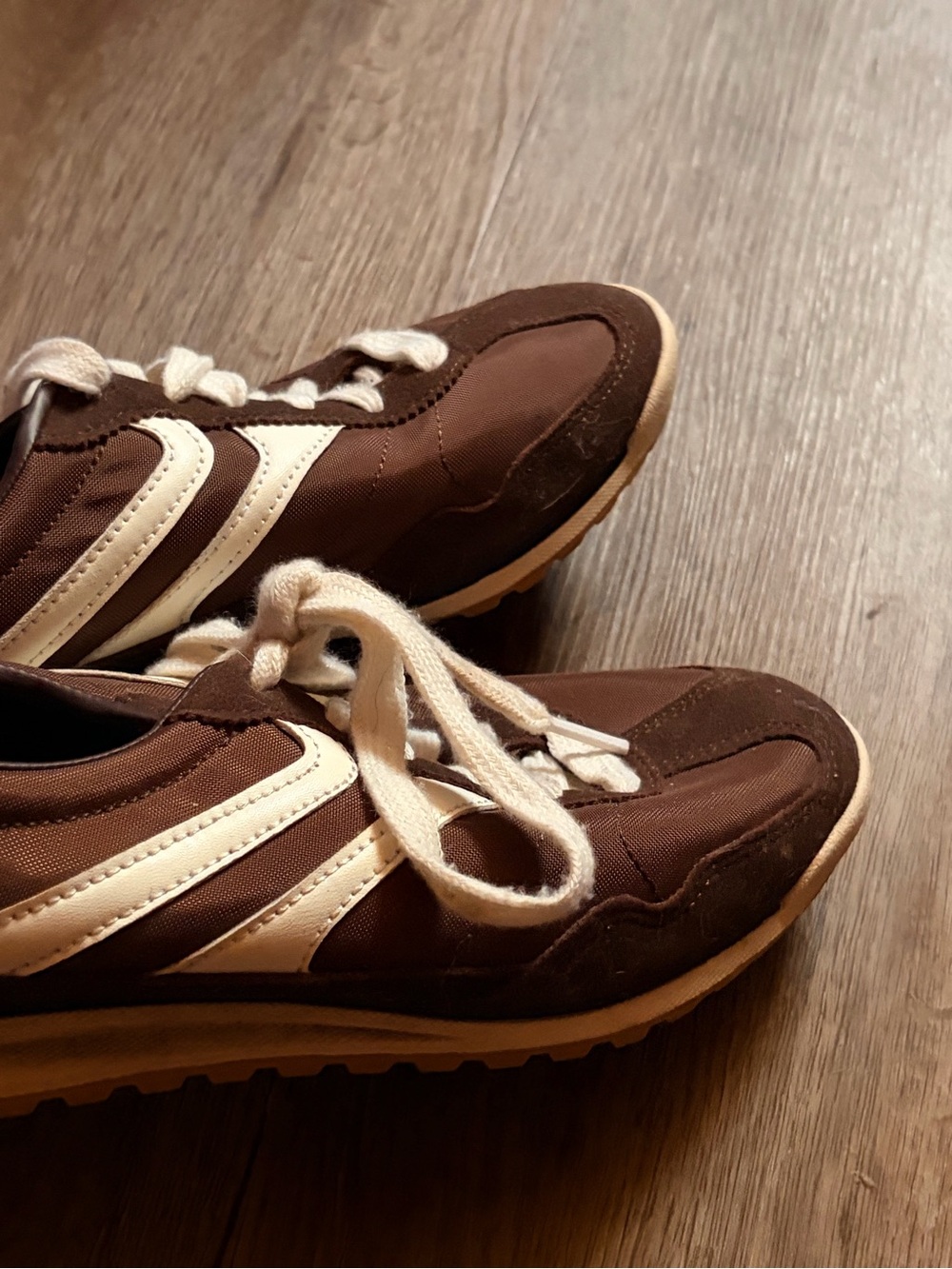 No Boundaries Brown and Cream Casual Sneakers